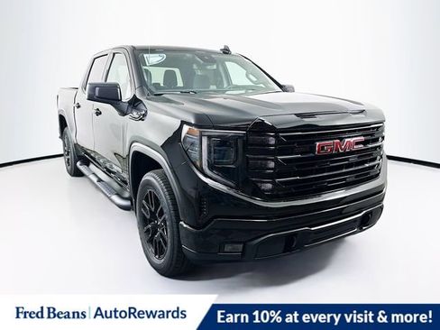 New 2026 GMC Sierra 1500 Elevation image 1