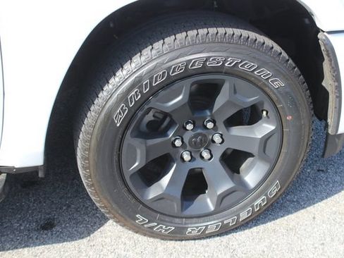 Used 2025 RAM 1500 Big Horn AWD/4WD image 36
