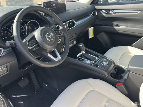 New 2025 MAZDA CX-5 AWD 2.5 S w/ Preferred Package image 9