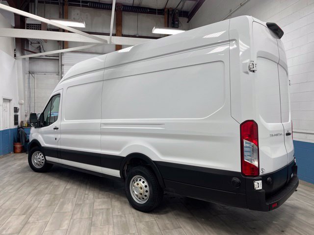 Used 2024 Ford Transit 250 148 High Roof Extended AWD w/ Load Area Protection Package image 3