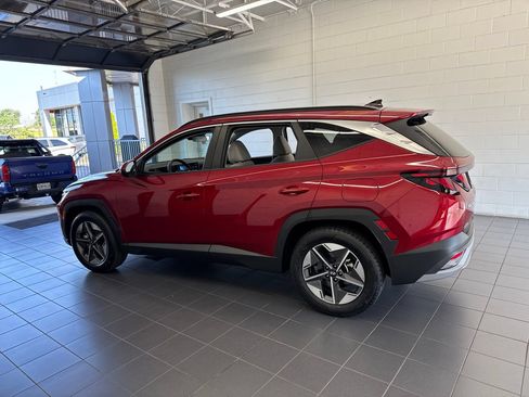 Used 2025 Hyundai Tucson SEL FWD image 5