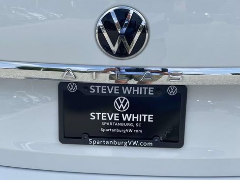 Certified 2023 Volkswagen Atlas SE FWD image 10