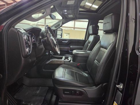 Used 2022 GMC Sierra 2500 Denali w/ Denali Black Diamond Edition image 74