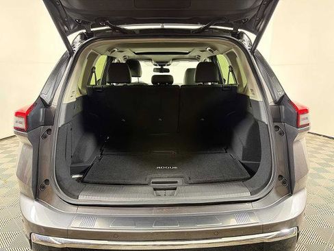 Certified 2025 Nissan Rogue Platinum AWD/4WD image 23