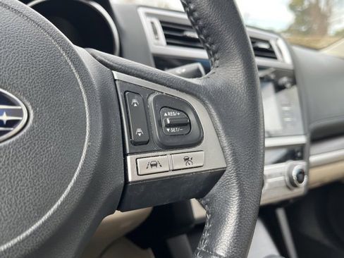 Used 2017 Subaru Legacy 2.5i Limited image 38