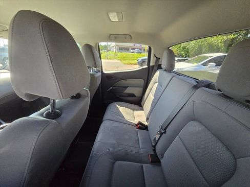 Used 2019 Chevrolet Colorado W/T w/ WT Convenience Package RWD image 5