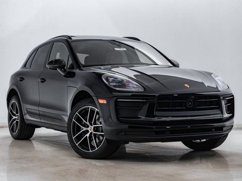 New 2026 Porsche Macan image 8