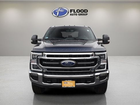 Used 2022 Ford F350 Lariat w/ Lariat Ultimate Package AWD/4WD image 2