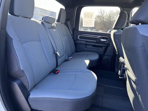 Used 2024 RAM 2500 Big Horn w/ Off Road Package image 18