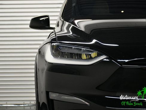 Used 2022 Tesla Model X Plaid AWD/4WD image 25