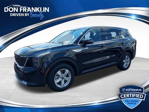 Used 2026 Kia Sorento LX FWD image 1