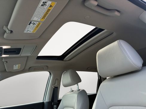 Used 2024 Honda CR-V EX-L image 23