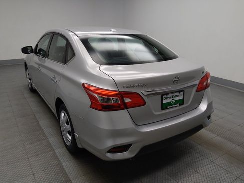 Used 2017 Nissan Sentra SV FWD image 5