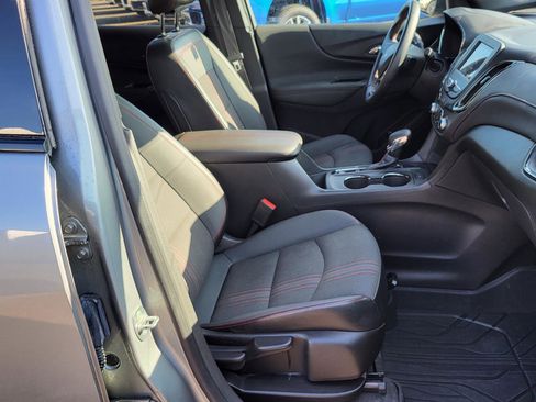 Used 2023 Chevrolet Equinox RS w/ LPO, Floor Liner Package image 10