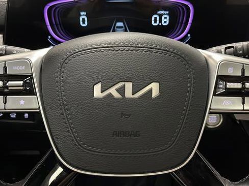 Used 2025 Kia Telluride EX X-Line AWD/4WD image 16
