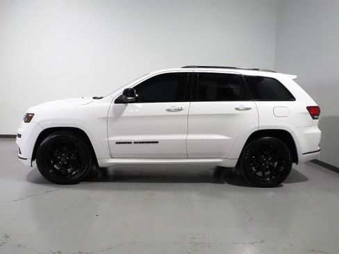 Used 2020 Jeep Grand Cherokee Limited AWD/4WD image 9
