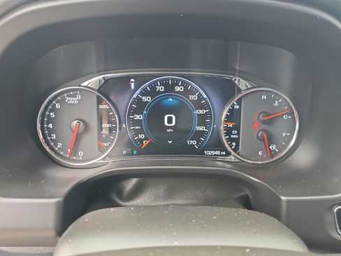 Used 2017 GMC Acadia Denali w/ Technology Package FWD image 19