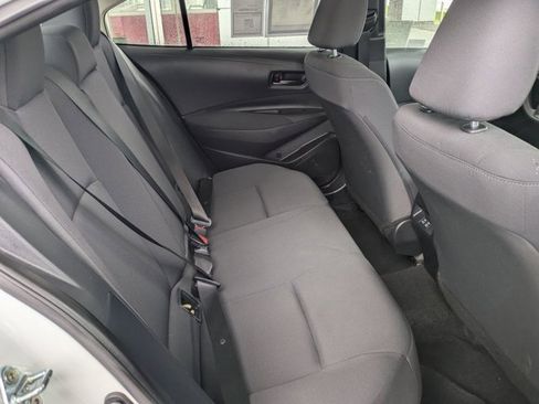 Used 2024 Toyota Corolla LE image 7