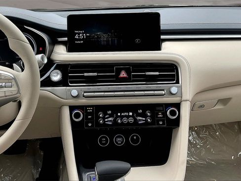 New 2026 Genesis G70 2.5T Prestige image 6