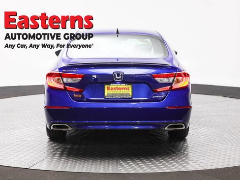 Used 2022 Honda Accord Sport image 6