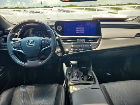 Certified 2024 Lexus ES 350 F Sport w/ Technology Package FWD image 15