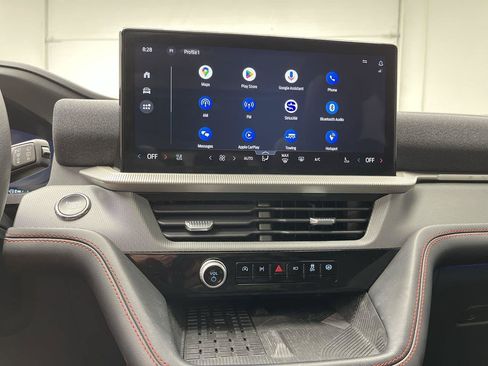 Used 2025 Ford Explorer ST AWD/4WD image 21
