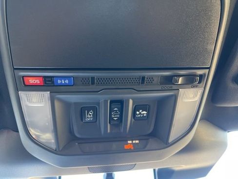 Used 2025 Subaru Forester Wilderness image 19