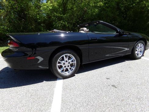 Used 2002 Chevrolet Camaro Z28 image 3