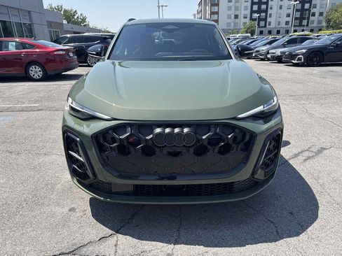 Used 2025 Audi SQ5 Premium Plus AWD/4WD image 3
