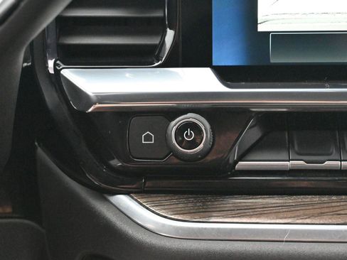 Used 2023 Chevrolet Silverado 1500 LT w/ Z71 Off-Road Package image 25