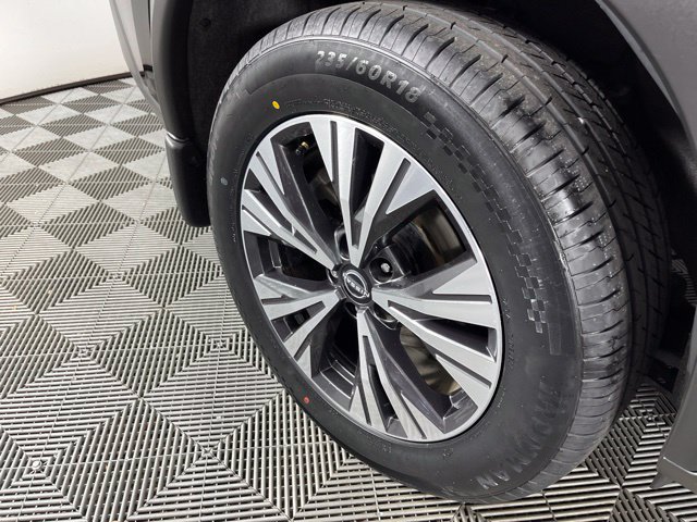 Used 2023 Nissan Rogue SV w/ SV Premium B Package FWD image 17