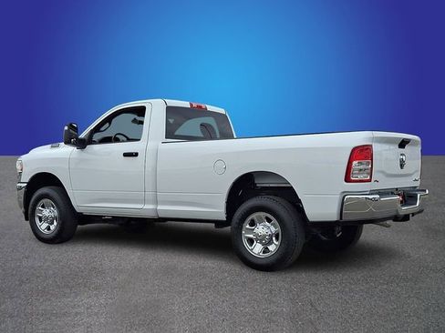 Used 2024 RAM 2500 Tradesman w/ Chrome Appearance Group image 6