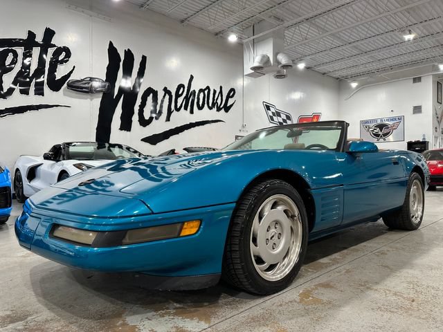 Used 1992 Chevrolet Corvette Convertible RWD image 25