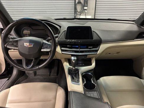 Certified 2025 Cadillac CT4 Luxury RWD image 42