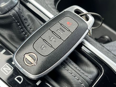 Used 2025 Nissan Sentra SV image 21