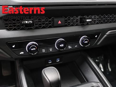 Used 2025 Honda Accord SE image 19
