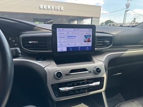 Used 2023 Ford Explorer XLT w/ Equipment Group 202A image 36