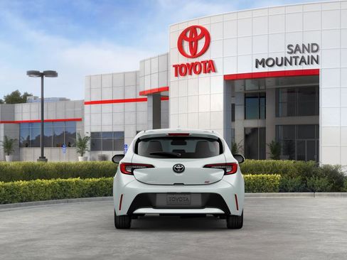 New 2025 Toyota Corolla SE image 22