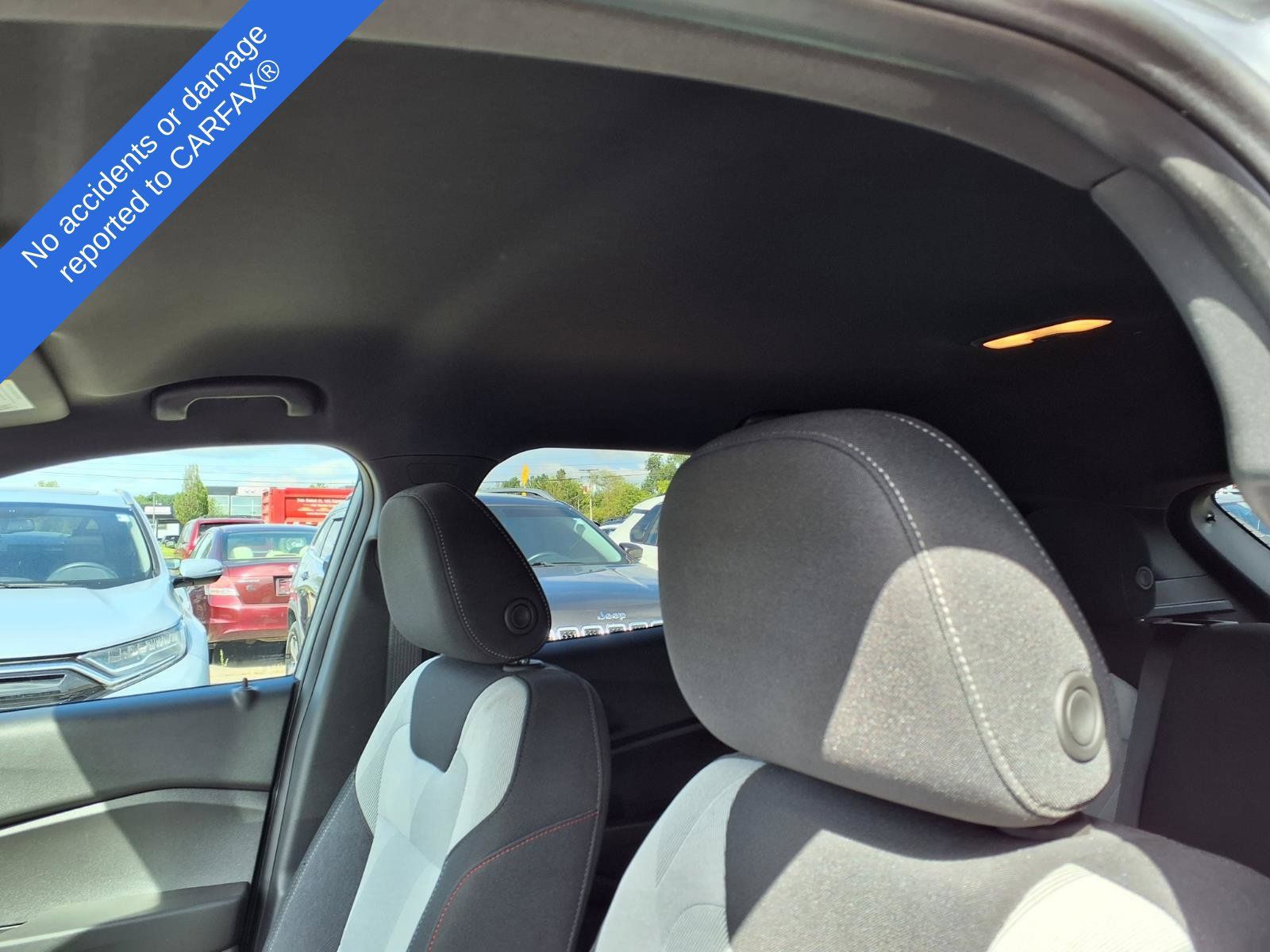 Used 2024 Chevrolet Trax RS w/ Driver Confidence Package FWD image 19