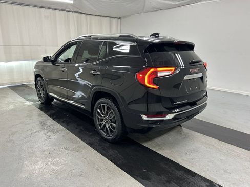 Certified 2023 GMC Terrain Denali w/ Black Diamond Edition AWD/4WD image 7