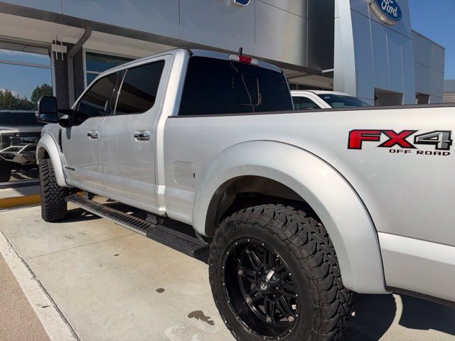 Used 2018 Ford F250 4x4 Crew Cab Super Duty image 32