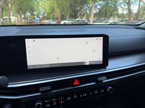 Used 2024 Kia Sorento S image 20