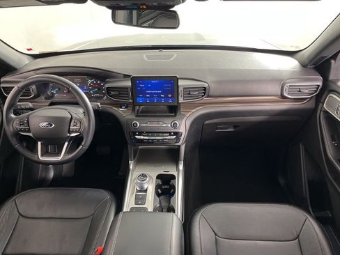Used 2020 Ford Explorer Limited image 20
