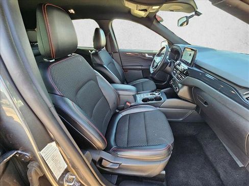 Used 2025 Ford Escape ST-Line AWD/4WD image 19
