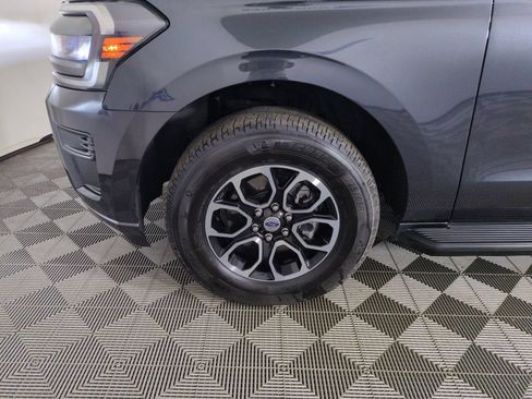 Used 2024 Ford Expedition Max XLT AWD/4WD image 26