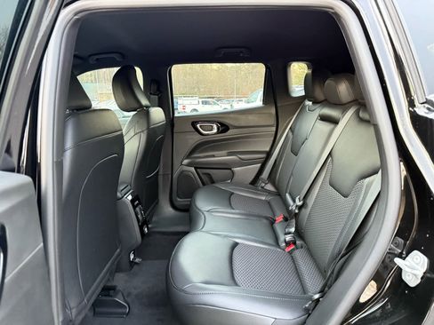 New 2026 Jeep Compass Latitude AWD/4WD image 27