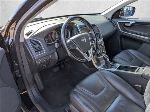 Used 2014 Volvo XC60 T6 image 10