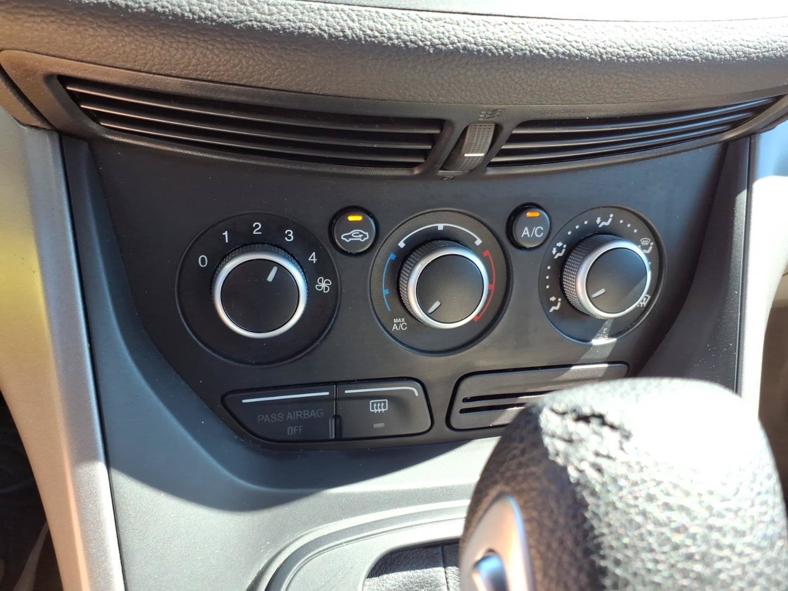 Used 2014 Ford Escape SE FWD image 20
