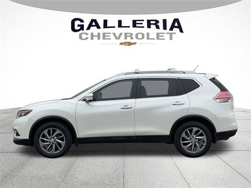 Used 2015 Nissan Rogue SL w/ SL Premium Package image 4
