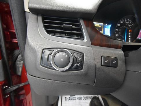 Used 2011 Ford Edge Limited FWD image 9